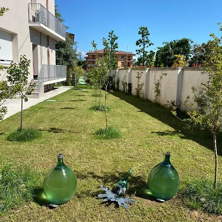 Zevio Home Apartment